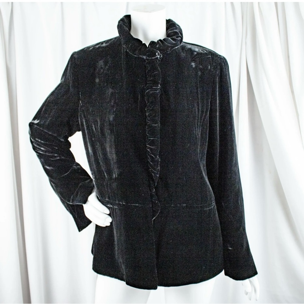 Lafayette 148, NewYork, black, Ruffle, cropped, velvet feminine jacket, career - Picture 10 of 10